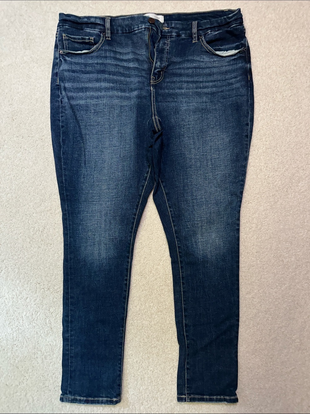 Dark Wash Women’s Stretch Jeans - Classic skinny Fit